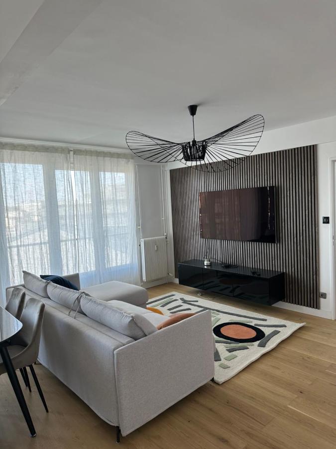 Appartement De Charme Sur Les Toits De Boulogne ! Ngoại thất bức ảnh