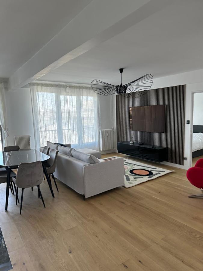 Appartement De Charme Sur Les Toits De Boulogne ! Ngoại thất bức ảnh